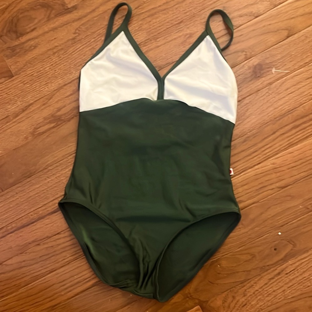 Woman’s Green and White Yumiko Leotard